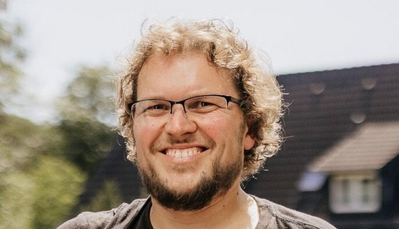 Dennis Broekema