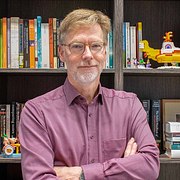 portret lector Evert Bisschop Boele