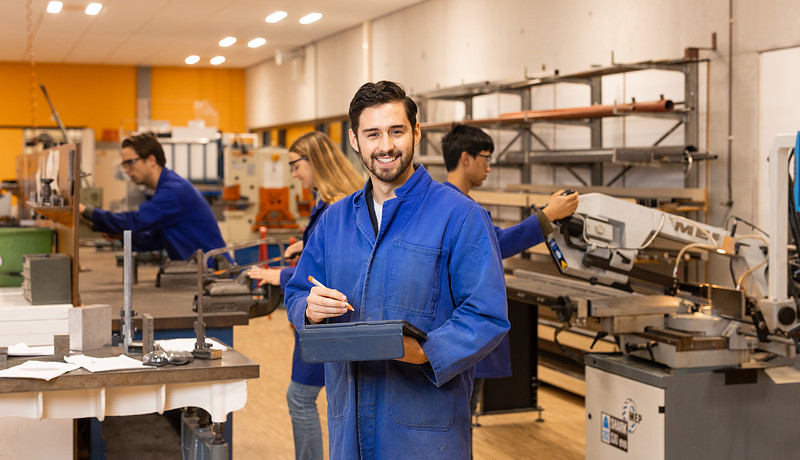 HANZE220232 Mechanical Engineering - Header-6.jpg