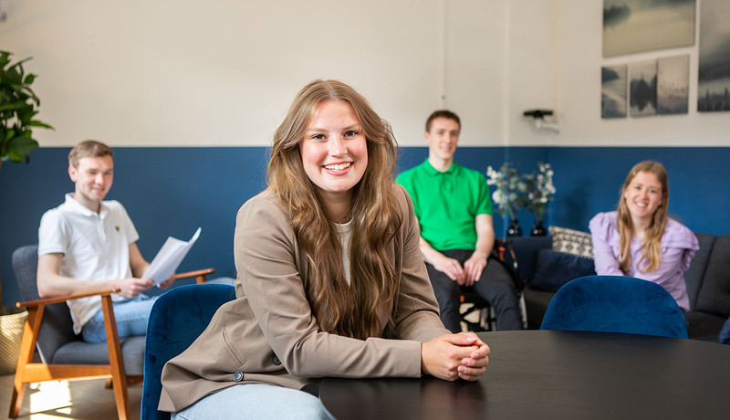 ROGA VISUALS 2023 - ERGO- mei-9239.jpg