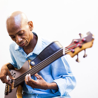 Reggie Washington2.jpg