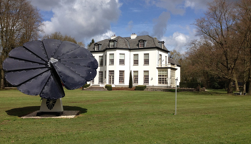 Woning met zonneplant.jpg