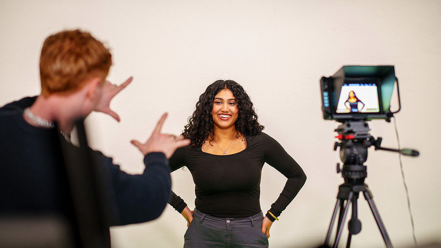 Ad online contentcreator1.jpg