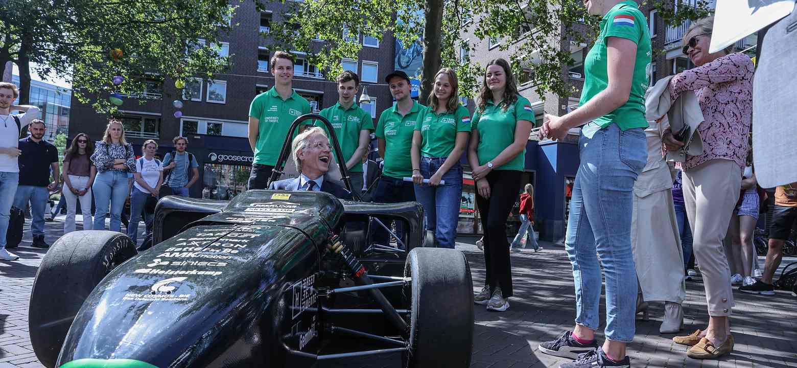 Bezoek minister Dijkgraaf 3-min.jpg