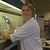 Emily Klein Rot kweekt schimmelcellen voor biocoating op hout