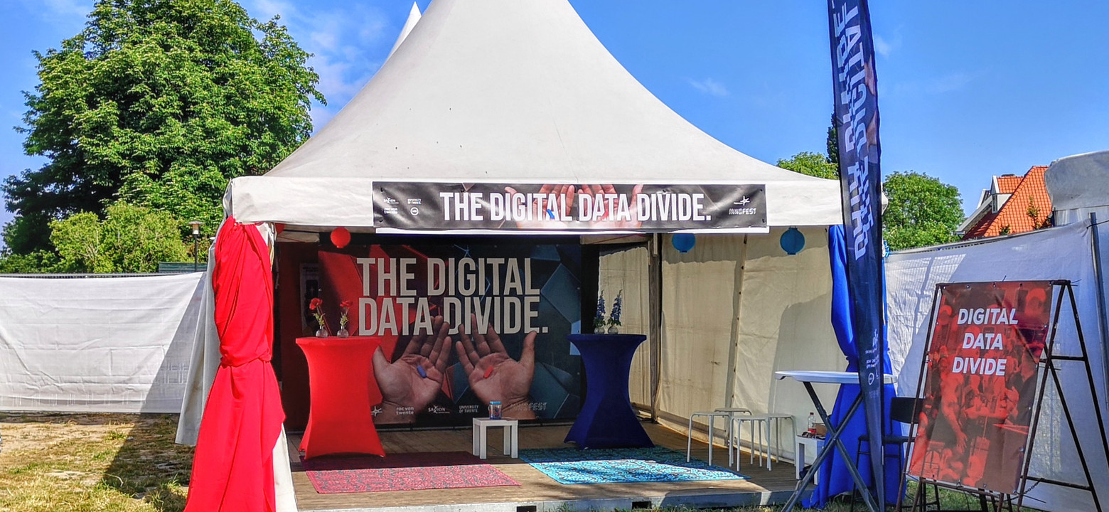 Pagodetent op festivalterrein