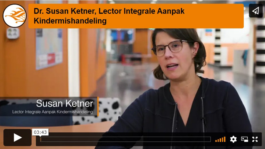 film installatie Susan Ketner.jpg