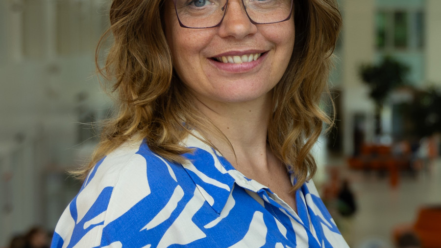 Elanor Kamans