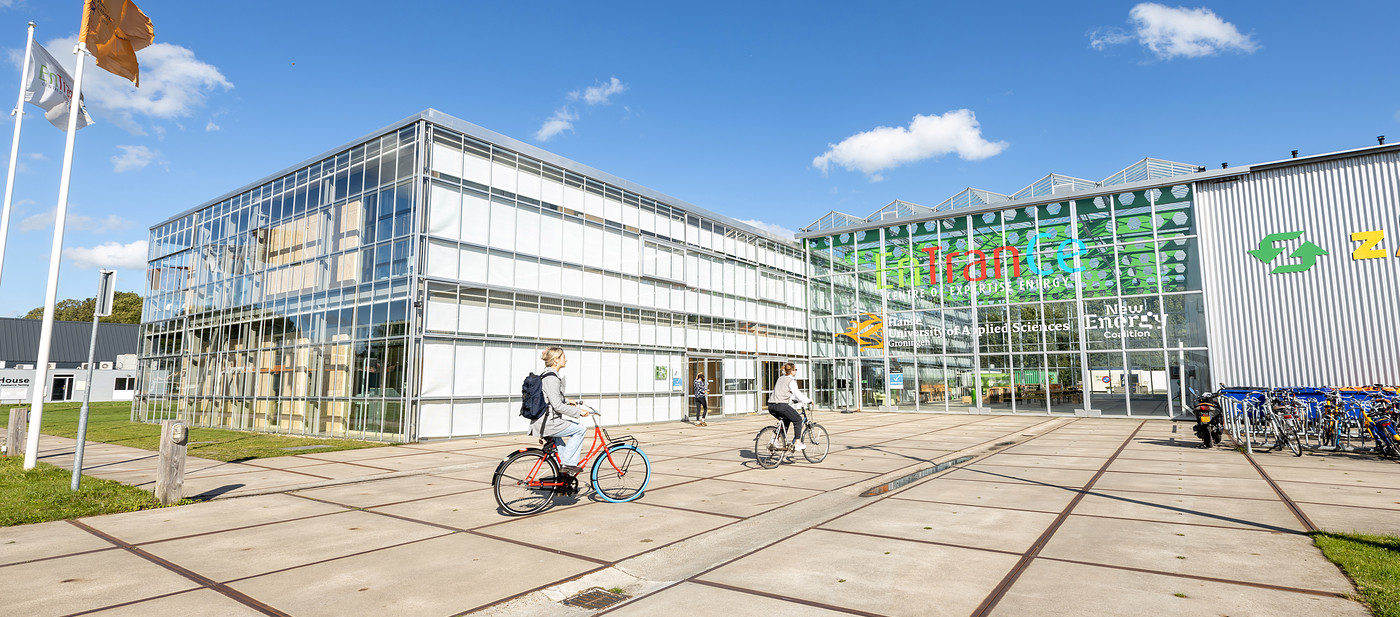 HANZE-21_0719 Entrance-6.jpg