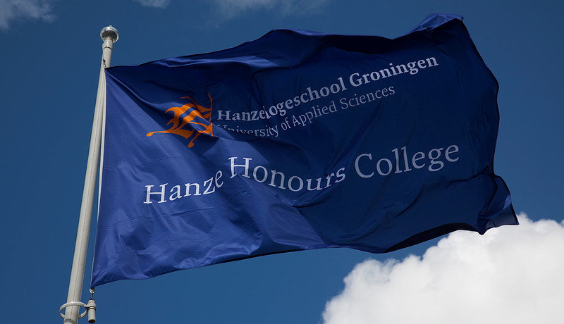 Hanze Honours vlag.jpg