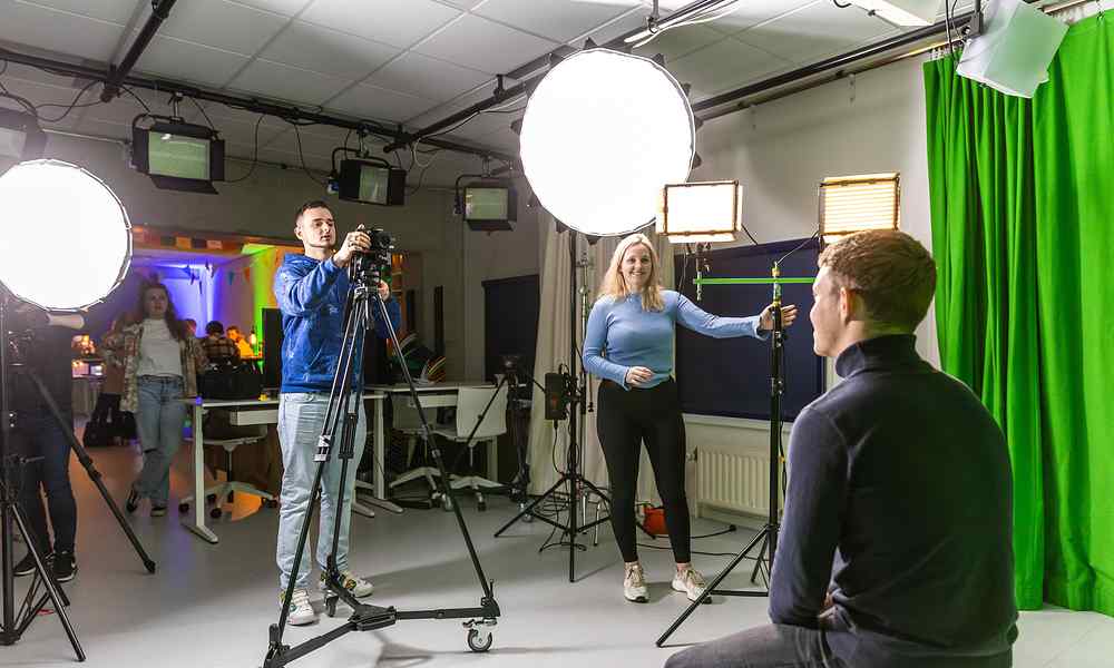 Film setting