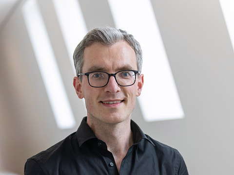 Portretfoto van Imre Kruis