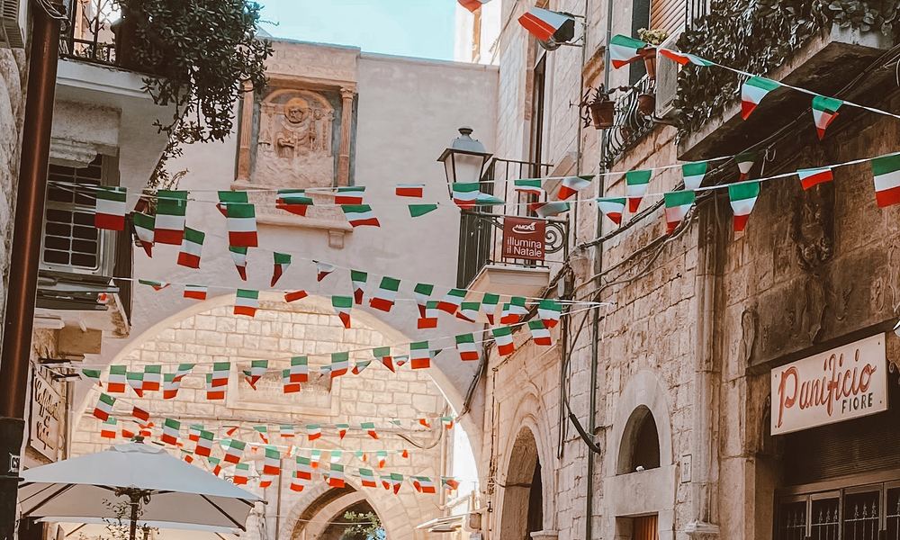 Italian_josefina-di-battista-NGKngU7Hg_8-unsplash.jpg