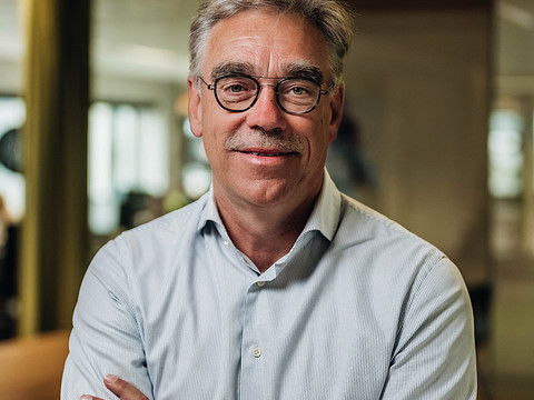 Joshua_Statie02 (2) (1).jpg