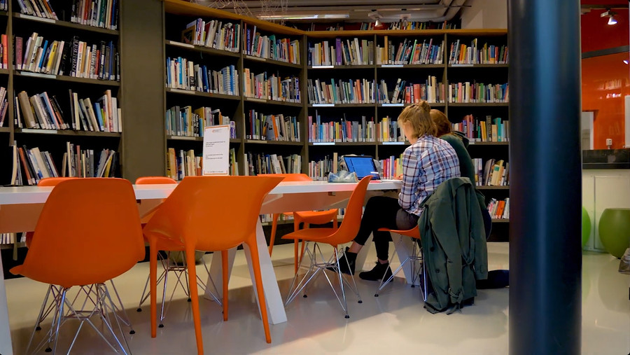 mediatheek-thumbnail.jpg