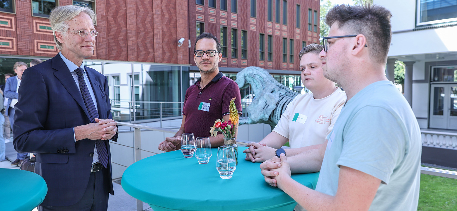 Minister Dijkgraaf 4.jpg