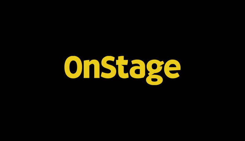 onstage1.jpg