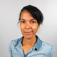 Pasfoto Afra.jpeg