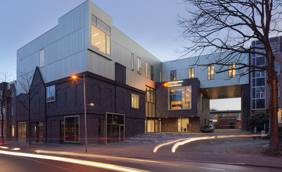Vooraanzicht gebouw Prins Claus Conservatorium