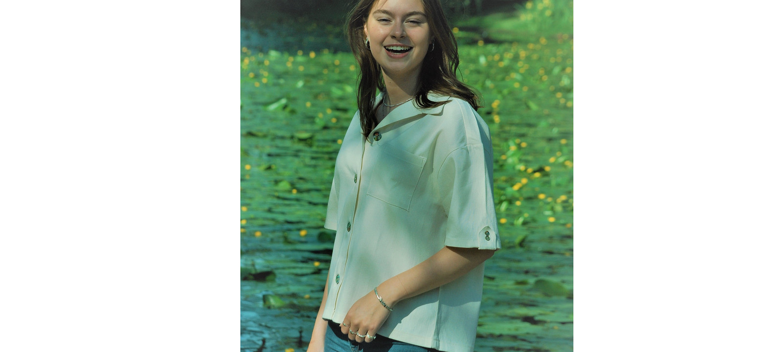 Riverfashion het dragen van de blouse-min.jpg