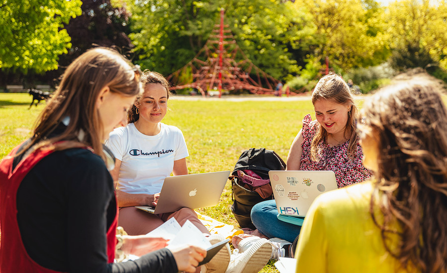 Studiekeuzetest hoofdfoto.jpg