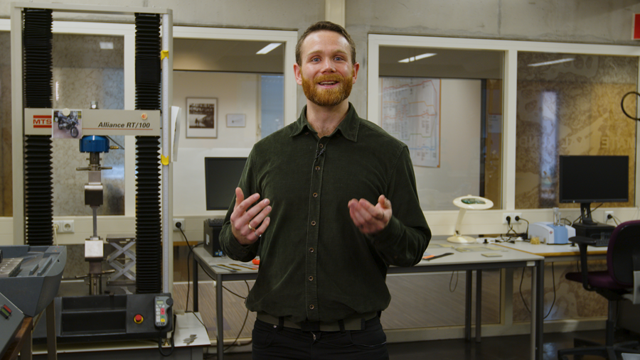 Thumbnail Mechanical Engineering - Applied Mechanics - Matthew McDonald.png