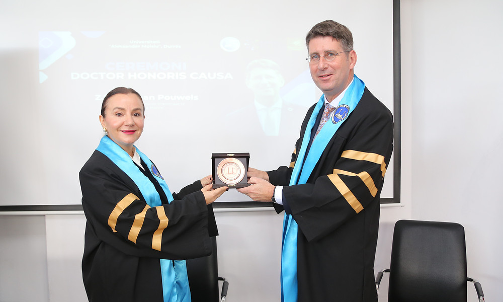 uitreiking ere-doctoraat dick pouwels