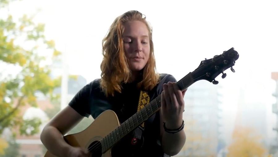 Thumbnail Alicia.JPG