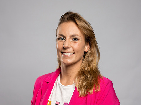 Yvonne Dikkema